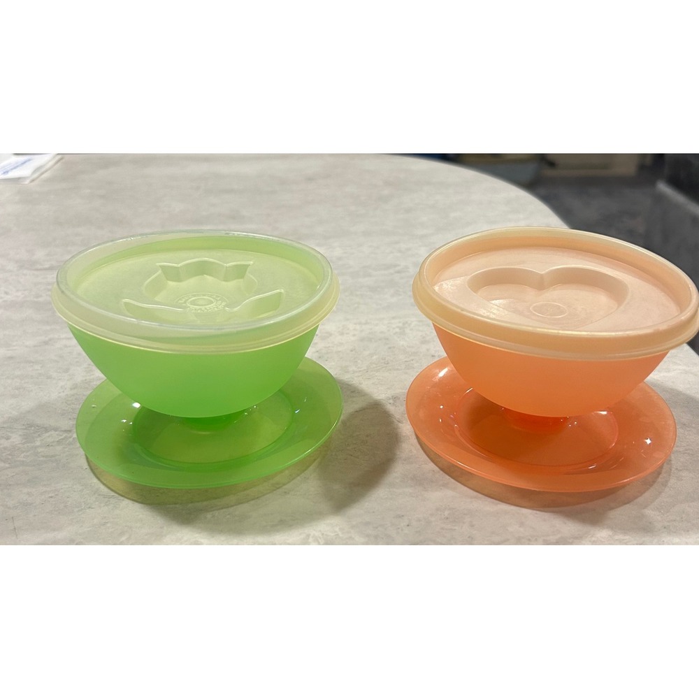 Vintage Tupperware Snack Cups Lids Saucers Heart Tulip Green Peach Set of 2